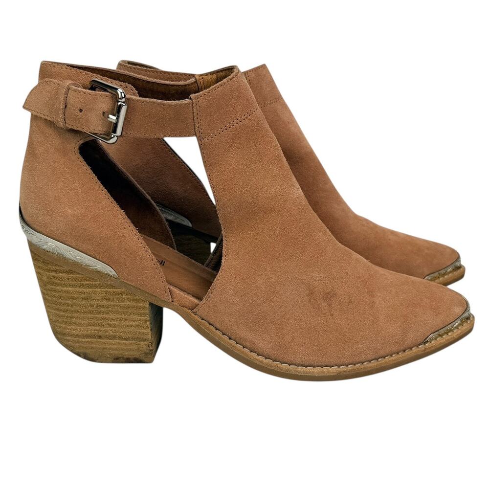 Jeffrey Campbell Woodruff Womens 9 Peach Booties Suede Pointed Toe Cut Out Heel